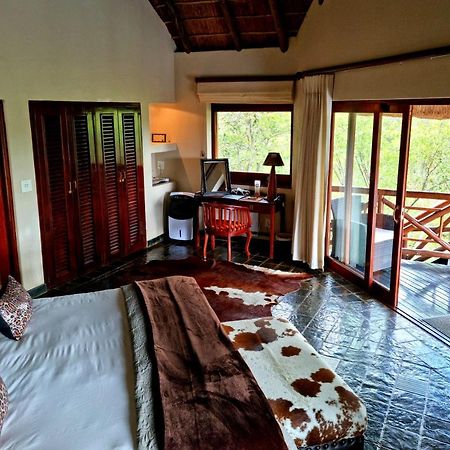 Sekala Private Game Lodge Welgevonden Game Reserve Bagian luar foto