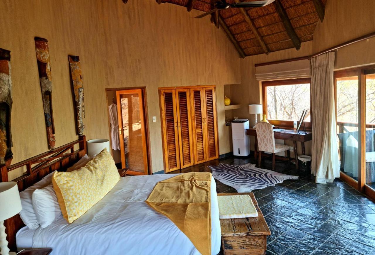 Sekala Private Game Lodge Welgevonden Game Reserve Bagian luar foto